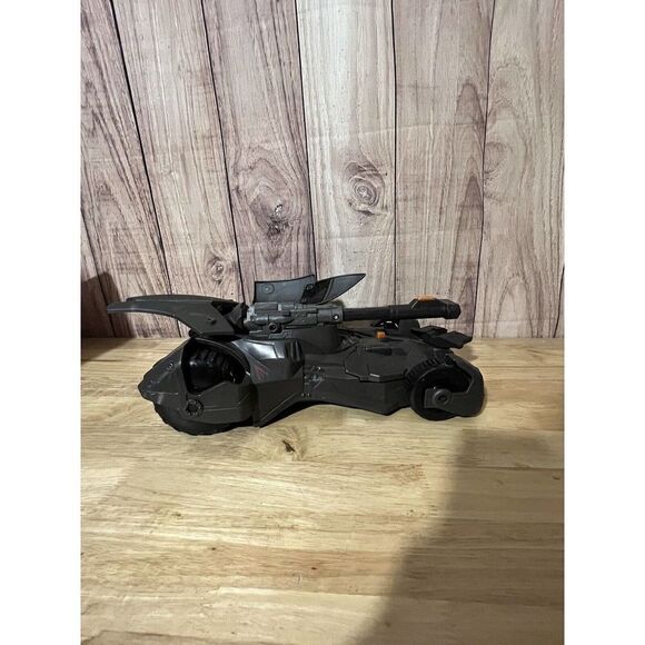 Justice League Batman Mega Cannon Batmobile Vehicle - Picture 9 of 12